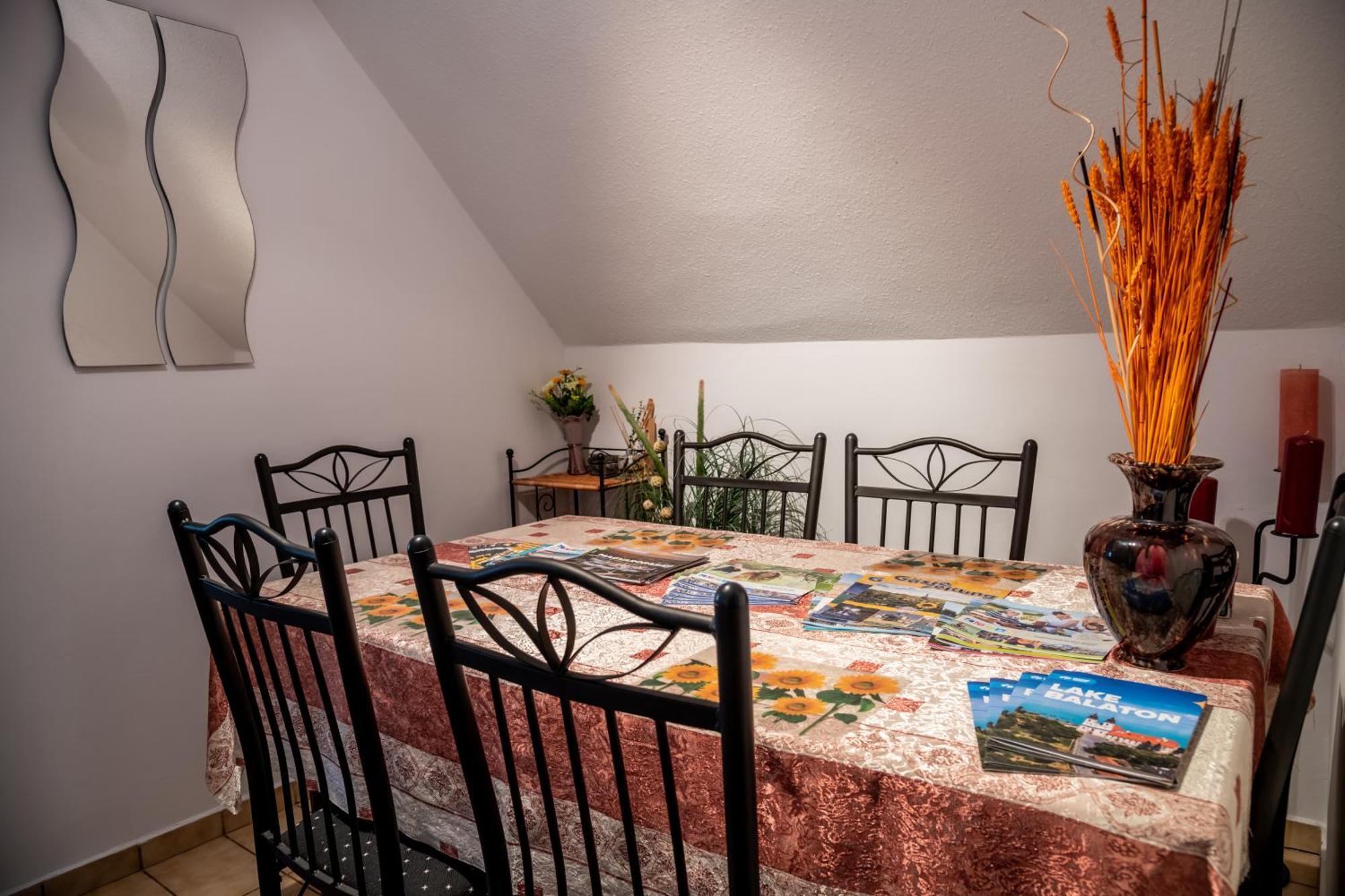 Magdalena Apartmanhaz Keszthely Zewnętrze zdjęcie